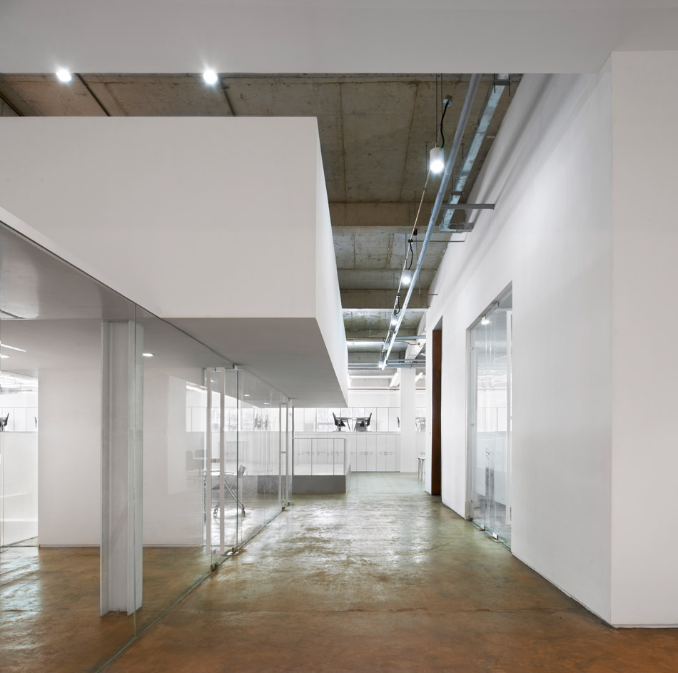 daxing factory conversion nie yong + yoshimasa tsutsumi of tsutsumi & associates