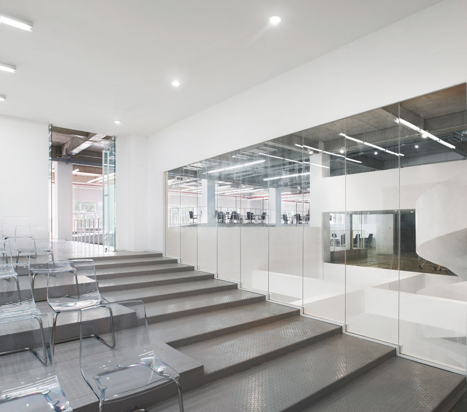 daxing factory conversion nie yong + yoshimasa tsutsumi of tsutsumi & associates