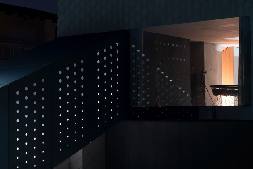 ofis-architects-house-portico-ljubljana-slovenia-designboom-7