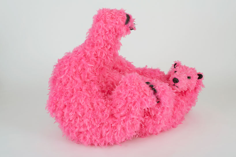 paola-pivis-colorfully-feathered-bears-inhabit-galerie-perrotin-designboom_09