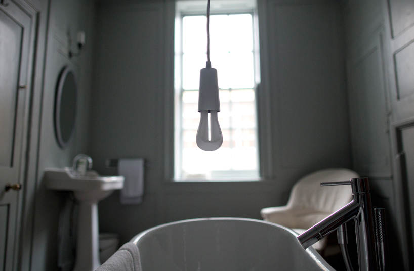 plumen 002 light bulb by hulger
