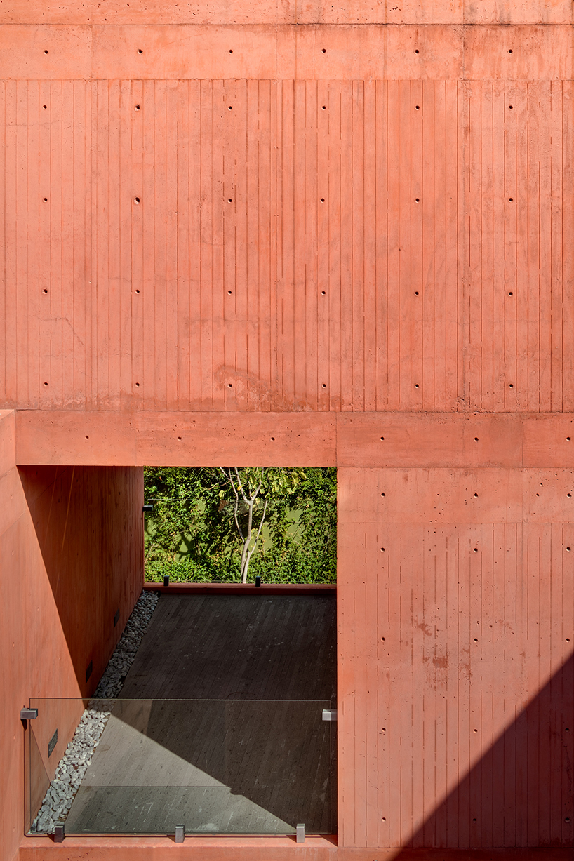 rafael-gamo-casa-CVC-mexico-designboom-020