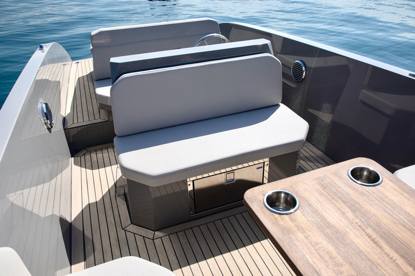 rand-boats-mana-23-electric-motorboat-designboom-27