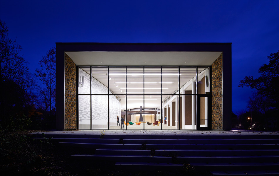 studio gang arcus center for social justice leadership designboom