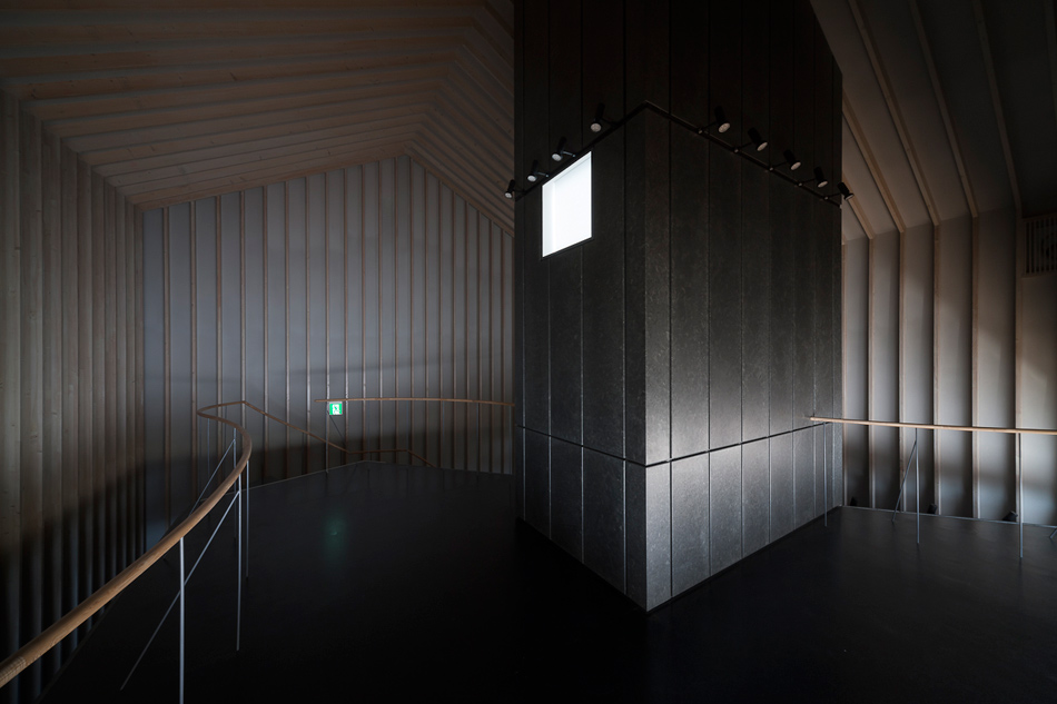 taku sakaushi OFDA associates orange pine gallery designboom