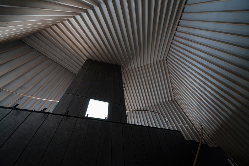 taku sakaushi OFDA associates orange pine gallery designboom