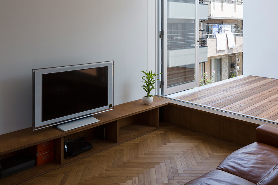 takuro yamamoto architects little house with a big terrace tokyo japan designboom