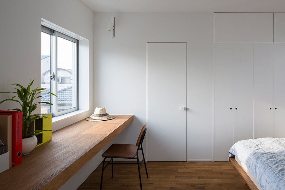 takuro yamamoto architects little house with a big terrace tokyo japan designboom