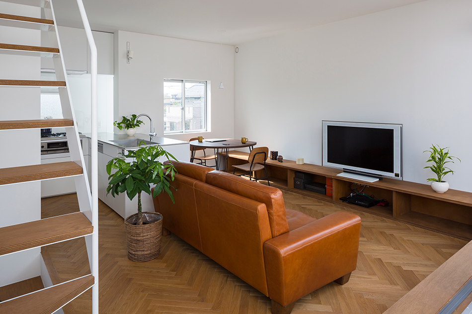 takuro yamamoto architects little house with a big terrace tokyo japan designboom