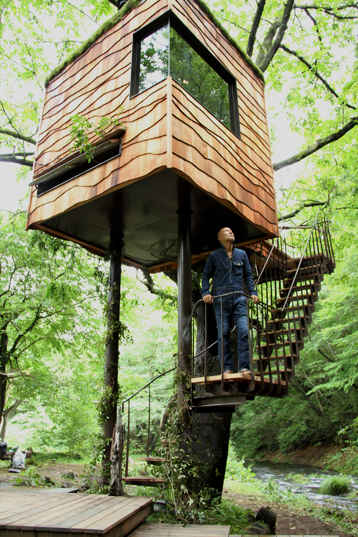 treehouses by takashi kobayashi, japan