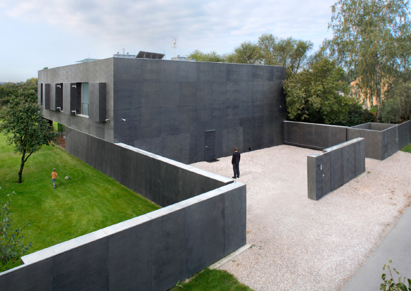 Kwk Promes Completes Safe House In Warsaw Poland