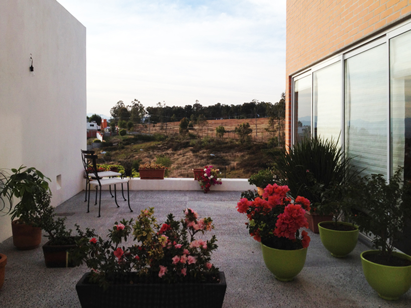 SPRB arquitectos UR house