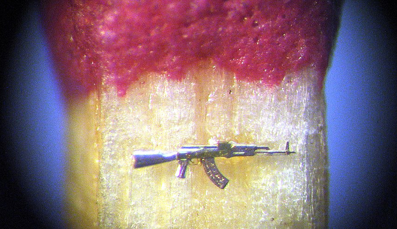 sculptures so small they fit in the eye of a needle by