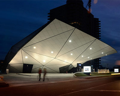 mcdonald's + fuel station by giorgi khmaladze