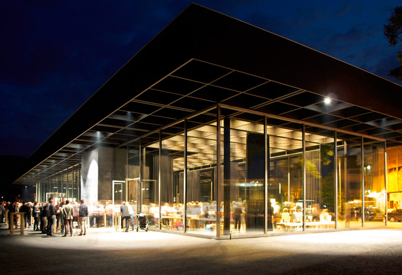 peter zumthor werkraum house designboom01