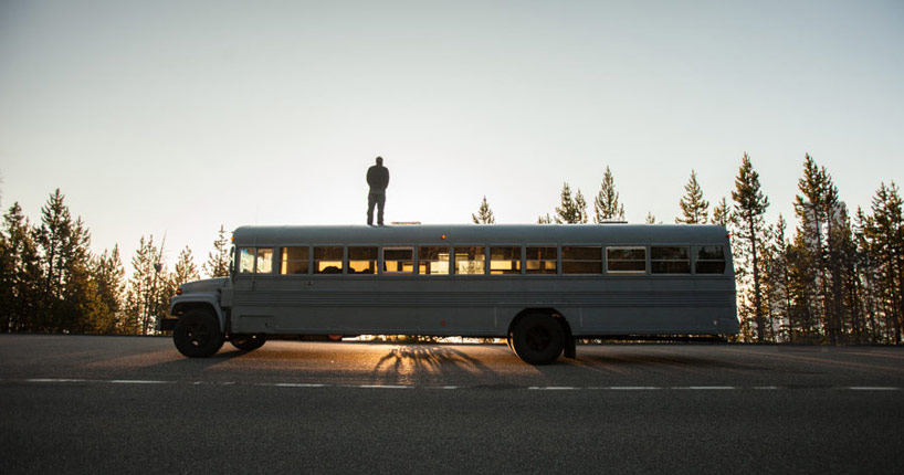 hank bought a bus: architecture student turns bus into a house 
