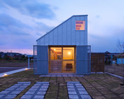 naoko horibe architect's office: house in kamihachiman