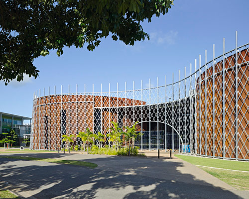 woods bagot and RPA architects collaborate on cairns institute