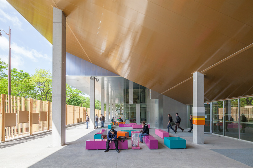 gaelle peneau architectes associes clignancourt centre designboom gaelle peneau architectes redevelops clignancourt centre - 2