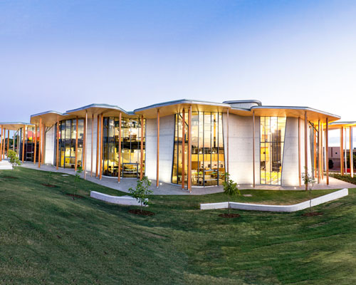 CRAB studio finalizes abedian school of architecture