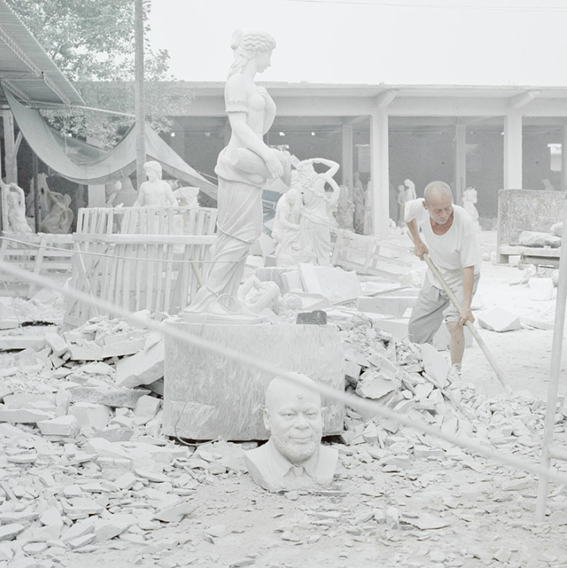chiara goia captures china's artists of reproduction sculptures chiara goia captures chinese artists reproducing sculptures - 1