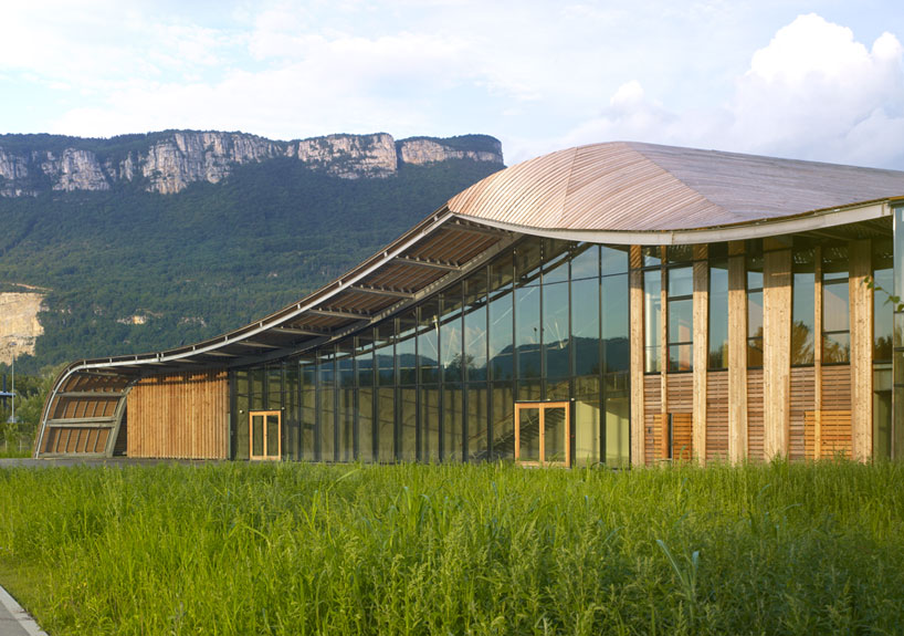herault arnod architectes rossignol global headquarters designboom