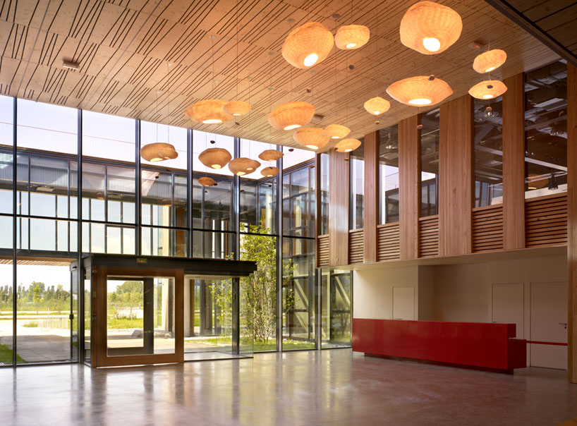 herault arnod architectes rossignol global headquarters designboom