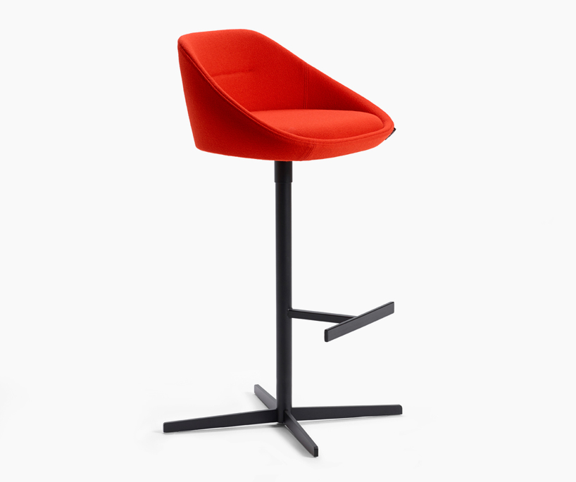 EZY furniture collection by christophe pillet for offecct