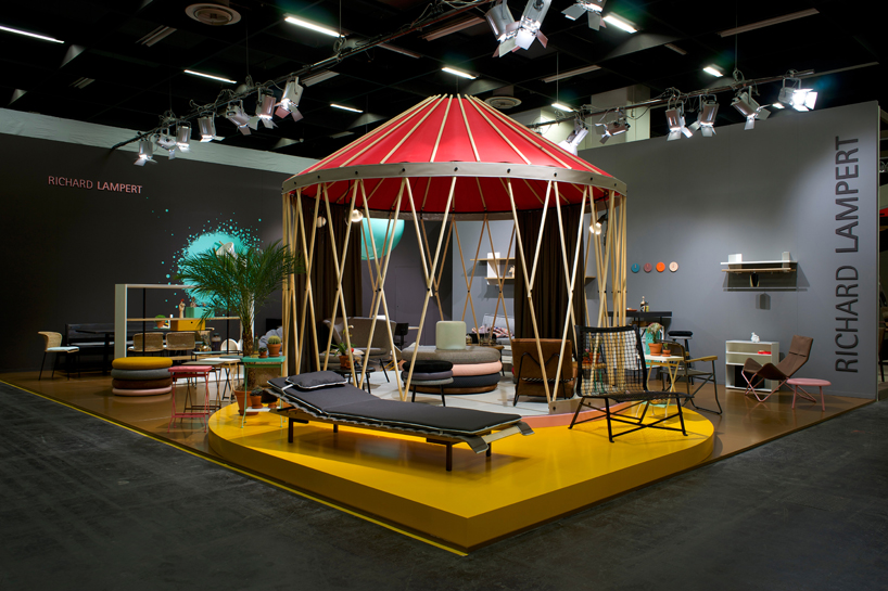 richard lampert island installation at IMM cologne