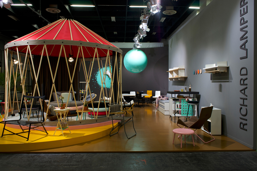 richard lampert island installation at IMM cologne