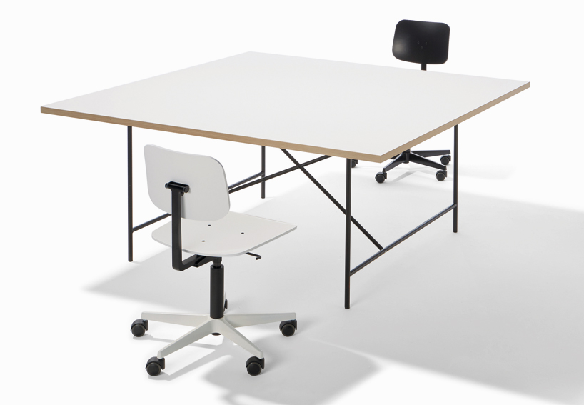 richard lampert island installation at IMM cologne