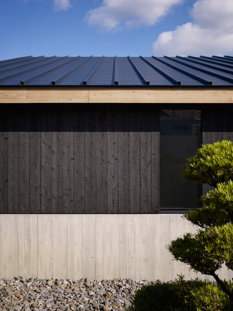 MDS constructs one-storey okazaki house with shed roof