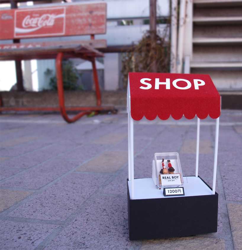 duncan-shotton-remote-control-pop-up-shop-designboom-07
