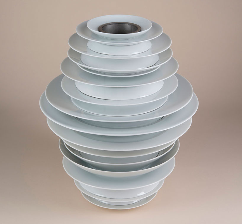 hanna-kruger-designs-assemblages-of-porcelain-for-rosenthal-designboom05