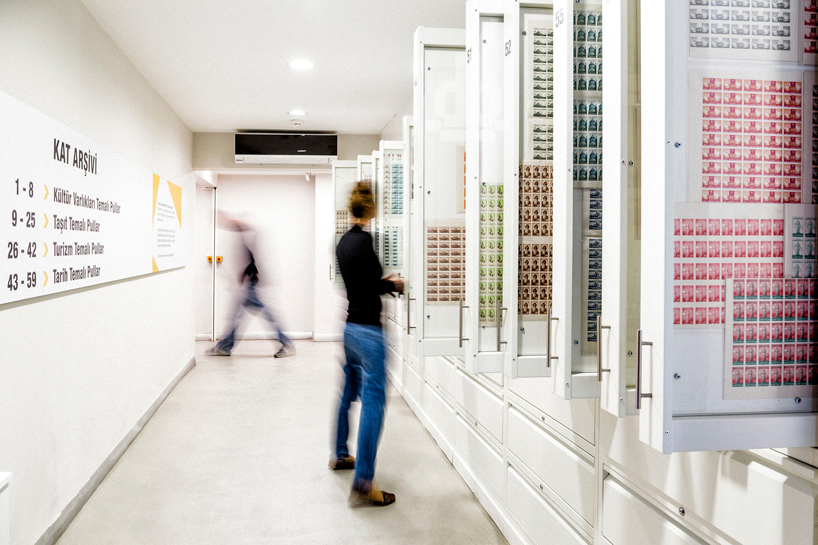 istanbul_postal_museum_stamp_exhibit_designboom02