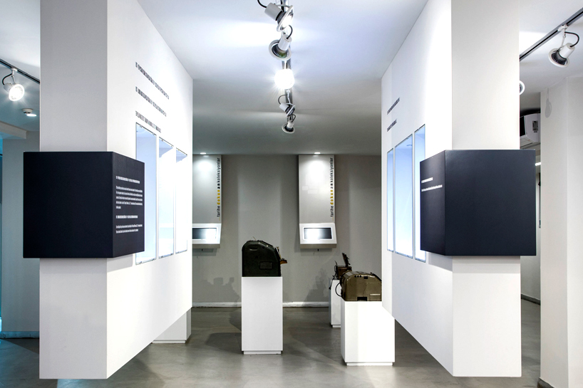 istanbul_postal_museum_stamp_exhibit_designboom05