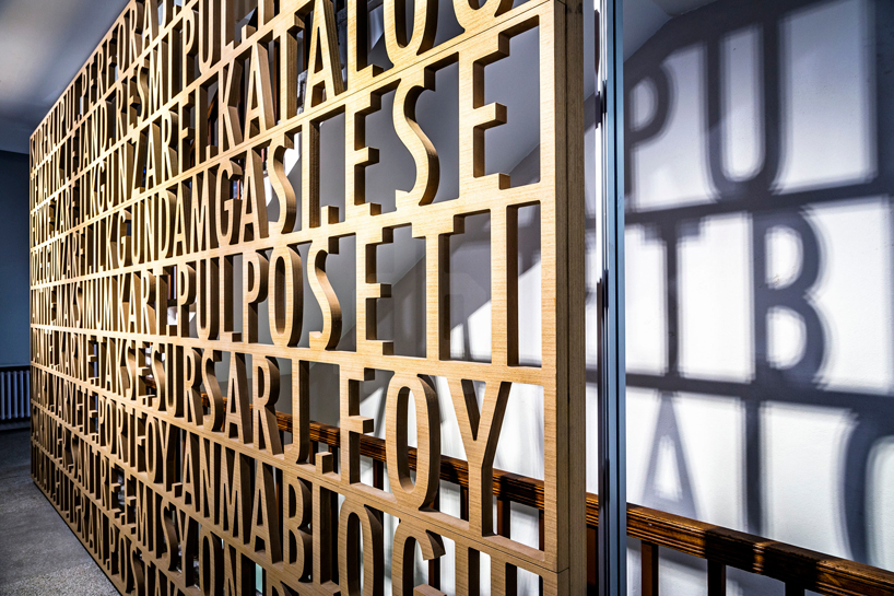 istanbul_postal_museum_stamp_exhibit_designboom07