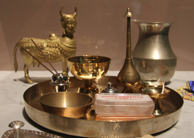 living-objects-made-for-india-at-the-grand-hornu-designboom-818-08