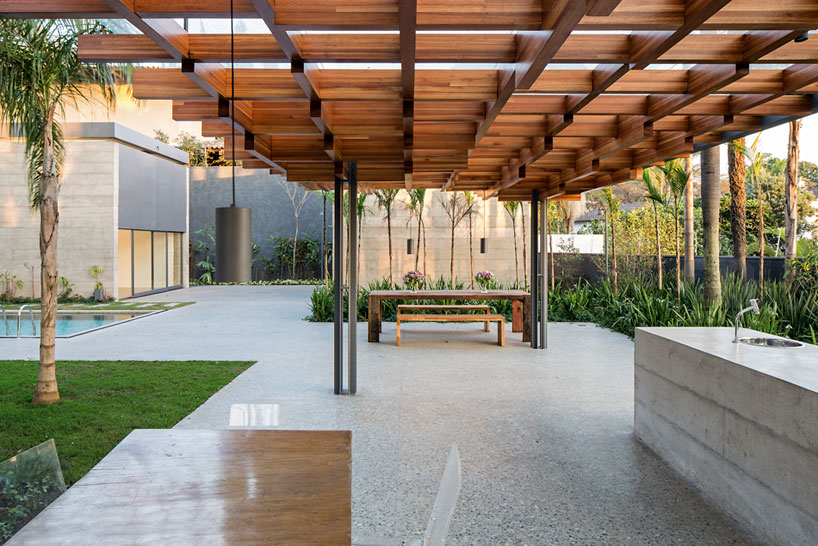 metro arquitetos associados pavilion in sao paulo designboom