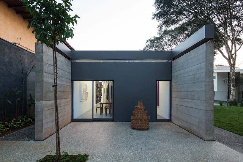 metro arquitetos associados pavilion in sao paulo designboom