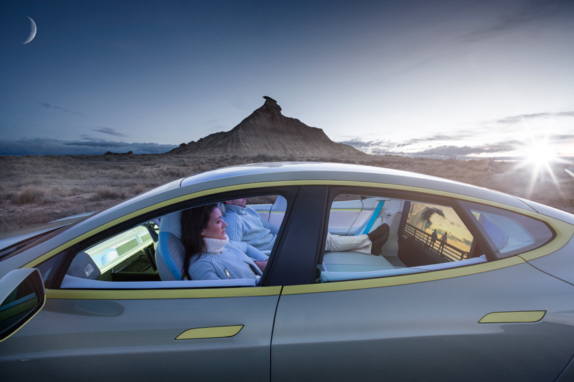 rinspeed XchangE autonomous electric car is a living room on wheels