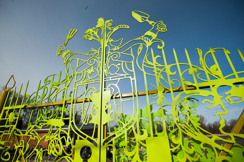 tjep schoolhuin fence