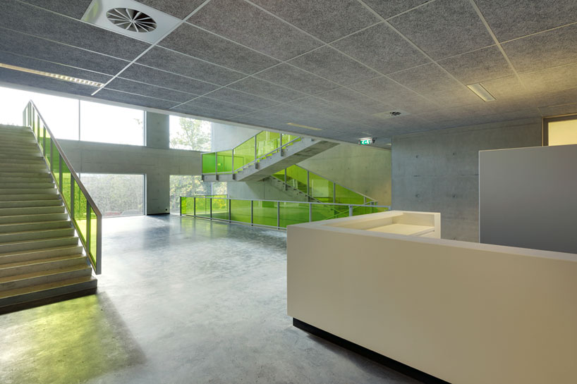 wiel arets architects campus hoogvliet designboom
