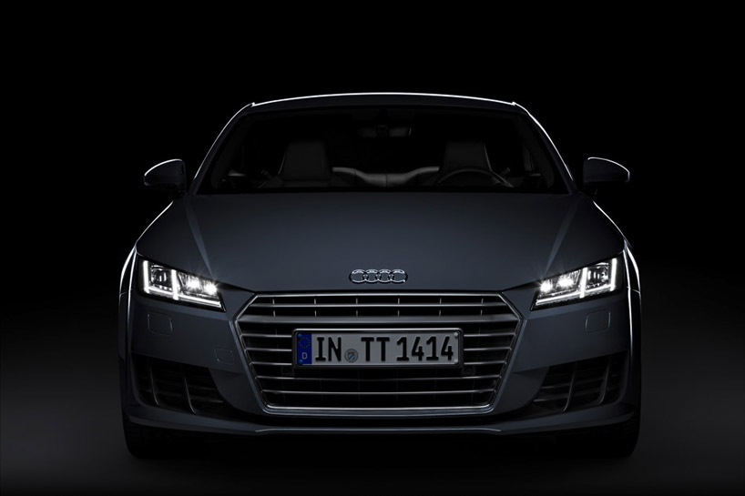 Audi-TT-time-travel-workshop_designboom-01
