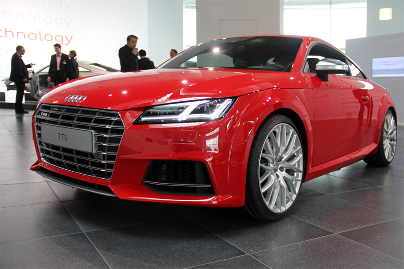 Audi-TT-time-travel-workshop_designboom-07