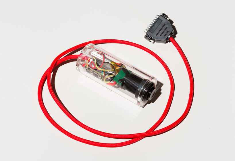 CONSTI2GO receipt printer hacked to print the US consitution in 6 seconds