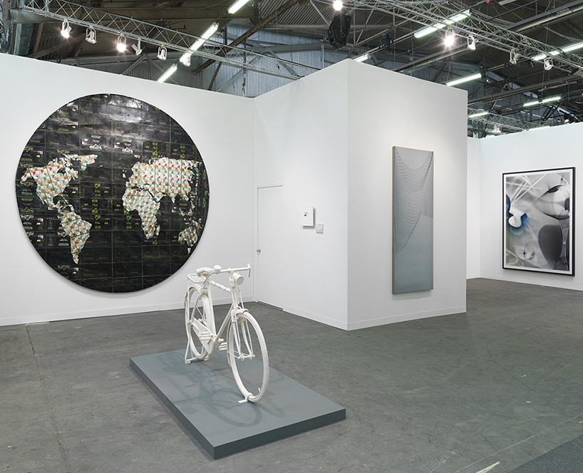 adel-abdessemed-carves-camel-bone-bicycle-designboom-03