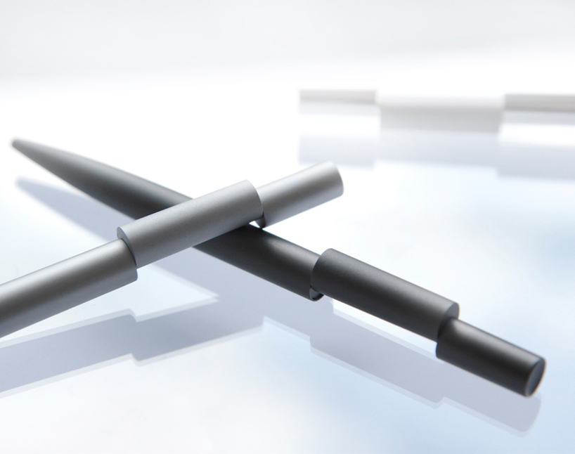 align pen beyond object designboom