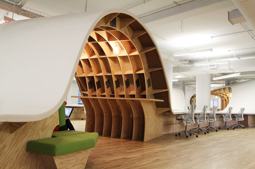 clive wilkinson barbarian group desk designboom 
