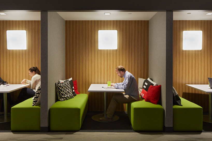 design blitz frames squaretrade HQ in san francisco, CA, USA